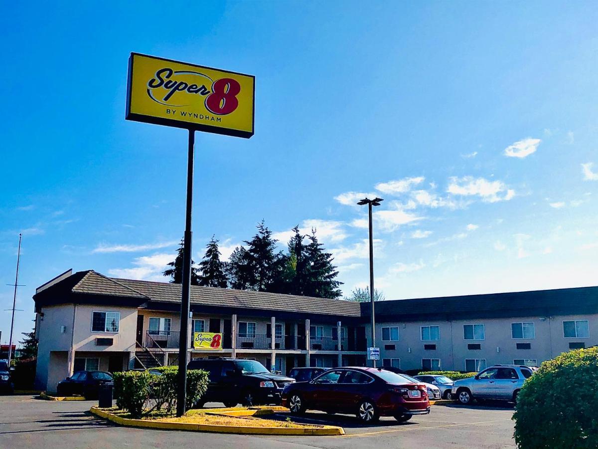 Super 8 By Wyndham Lynnwood Motel Exterior foto